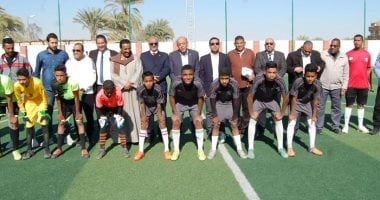 نائب محافظ قنا يشهد افتتاح دورى الاتحاد المصرى لـ"المينى فوتبول"