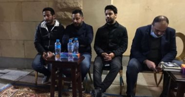 أحمد جمال وعزيز الشافعى ومحمد رحيم والمالكى وتوما يقدمون واجب العزاء فى والد خالد عز