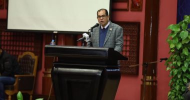 رئيس اللجنة الدينية بمجلس الشيوخ: التعليم هو السبيل الأول لتحقيق التنمية