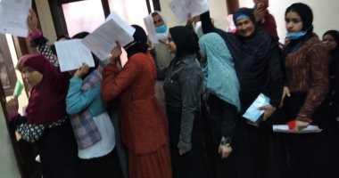 القومى للمرأة بالشرقية يستخرج 133 بطاقة قومية مجانا للسيدات بقرى حياة كريمة