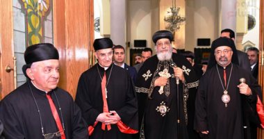 البابا تواضروس يزور مار بشارة بطرس الراعى بكاتدرائية ماريوسف المارونية بالظاهر.. صور