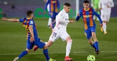 ريال مدريد ضد برشلونة.. التشكيل المثالى لكلاسيكو الدوري الإسباني
