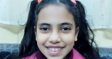 اسمع معانا أجمل صوت فى عيد الأم.. تغريد تقدم أداء رائعا في الإنشاد.. لايف