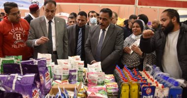 محافظ مطروح يفتتح معرض وقافلة أهلا رمضان لبيع السلع بأسعار مخفضة.. لايف