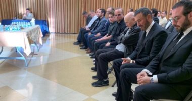 كاظم الساهر يستقبل العزاء فى وفاة زوجته الأولى فى لوس أنجلوس