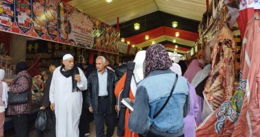 اللحمة البلدى بـ95 جنيها.. إقبال على أكبر معارض أهلا رمضان بالشرقية.. لايف