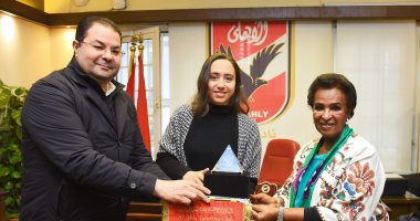 رئيس نادى سلوى الكويتى تزور النادى الأهلى