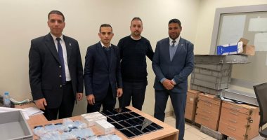 جمارك مطار القاهرة الدولي تضبط 3 محاولات تهريب عدد من الهواتف المحمولة 