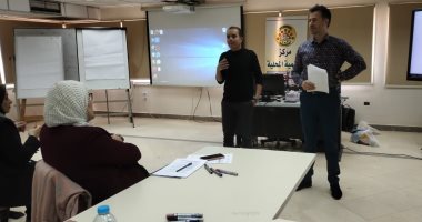 بدء تدريب عاملى المحليات تمهيدا للانتقال لمجمعات الخدمات الحكومية بقرى "حياة كريمة"