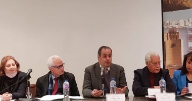 شعراء من الأعلى للثقافة:رباعيات الخيام تتميز بسمو اللغة ونطالب بإعادة نشرها 