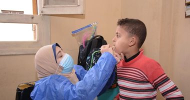 فحص وعلاج 1412 مواطناً بالمجان فى قافلة طبية بالغربية.. صور