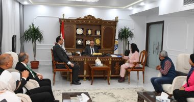 محافظ قنا يستقبل ممثل منظمة الصحة العالمية بالقاهرة 
