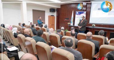 رئيس مياه سوهاج يلتقى بمسئولى وسائل الإعلام لبحث موقف مياه الشرب والصرف الصحى
