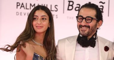 لى لى أحمد حلمى تشارك فيديو على التيك توك يوضح الشبه بينها وبين والدها