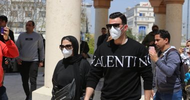 دنيا سمير غانم ورامى رضوان يشاركان فى جنازة الفنان أحمد حلاوة..صور
