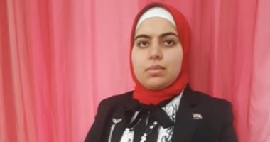 نرمين أصغر مخترعة مصرية تساعد المكفوفين وتهدى الأمل لمرضى الكلى.. فيديو