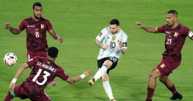 ميسي الهداف التاريخى لتصفيات كأس العالم بأمريكا الجنوبية بالتساوى مع سواريز
