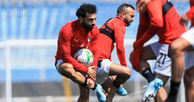 محاضرة فنية للاعبى المنتخب قبل انطلاق المران الصباحى استعدادا للسنغال