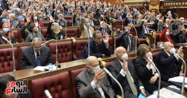 "قانون التأمين الموحد" يعالج التعددية التشريعية المضطربة على قطاع التأمين.. ويضع آليات جديدة للتعامل مع الملف فى الأسواق وفق قواعد الحوكمة والمنافسة.. ويسمح للشركات بإصدار الوثائق وجميع الخدمات إلكترونيا
