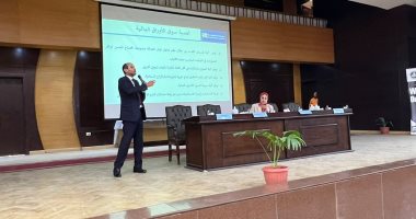 مسئول بالبورصة لشباب "عين شمس": الاستثمار فى سوق المال ليس حكرًا على الأغنياء