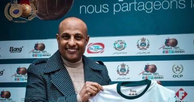 طارق مصطفى: الدورى المغربى قوى جدا.. أراقب لاعبا مميزا لترشيحه للزمالك