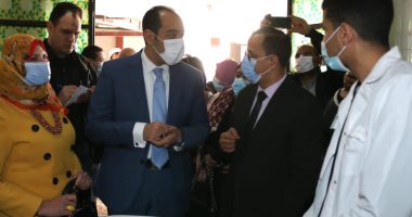 نائب محافظ المنوفية يدشن فعاليات حملة التطعيم ضد شلل الأطفال بشبين الكوم