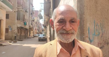 صديق طفولة أحمد زكى فى مسقط رأسه يكشف أسرار النجم الراحل "طفلا".. فيديو