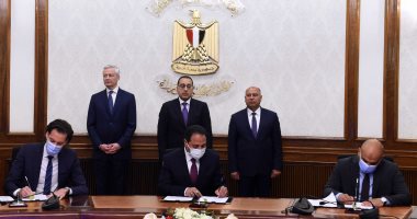 مدبولى يشهد توقيع مذكرة تفاهم مع تحالف فرنسى لأعمال الأنظمة والسكك الحديدية.. صور