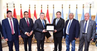 محافظ البحر الأحمر لـ"نقل النواب": التعاون مع السلطة التشريعية فى صالح المواطن