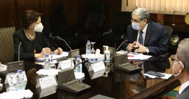 وزير الكهرباء يستقبل مديرة التمويل ببنك الاستثمار الأوروبى لبحث تعزيز التعاون