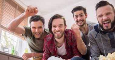 مباراة مصر والسنغال .. اعرف أنت مين من المشجعين حسب برجك