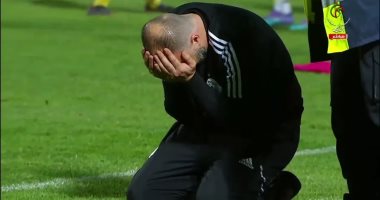 انهيار وبكاء جمال بلماضى.. وفاة عمة مدرب الجزائر بعد هدف الكاميرون القاتل