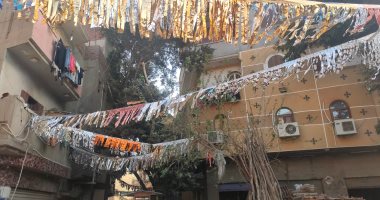 رمضان فى مصر حاجة تانية.. كنيسة القديسة دميانة تعلق زينة الشهر الكريم.. فيديو