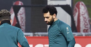 عادل مصطفى لاعب الأهلي الأسبق: لا تذبحوا محمد صلاح.. إنه ليس "ماكينة"