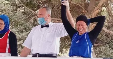 أول فتاة بجنوب سيناء تفوز بالميدالية الفضية ببطولة الجمهورية للملاكمة.. صور