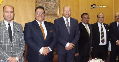 ⁩معهد إعداد القادة ينظم ندوة "القوى الناعمة فى مواجهة التطرف والإرهاب" بجامعة الفيوم