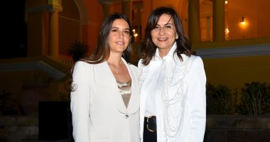 وزيرة الهجرة تشارك فى تتويج فنانة الأوبرا فرح الديبانى بوسام "فارس" الفرنسى