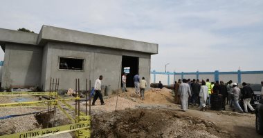 مشروعات "حياة كريمة" تصل لكل شبر على أرض قنا.. إنشاء مشروع رفع وشبكة انحدار صرف صحى بجزيرة العبل فى المراشدة.. إقامة وحدة صحية وأخرى لصحة الأسرة لخدمة الآلاف من أبناء الجزيرة.. وافتتاح مجمع خدمات بقرية المراشدى