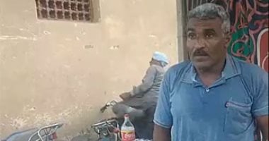 عم عز 25 سنة فى صناعة الكنافة البلدى والزباين بتستناه كل رمضان