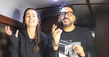 هنادى مهنا تتحدى الجمهور مع أكرم حسنى برقصة تيك توك من كواليس "مكتوب عليا"