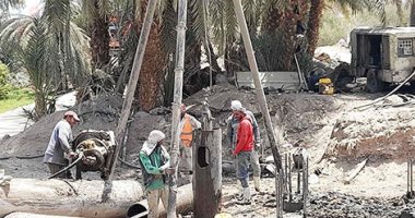 مكينة لا تتوقف فى أسوان.. مواصلة العمل فى مشروع حياة كريمة مع الصيام والحر.. لايف وصور
