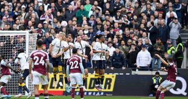 وست هام يفوز  على إيفرتون 2-1 ويقفز للمركز الخامس فى الدوري الإنجليزي