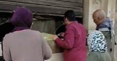 من فضل ربنا وكله هياكل.. صاحب مخبز يوزع العيش مجانا في طنطا طوال شهر رمضان