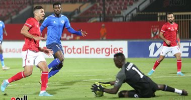 شوط أول سلبي بين الأهلي والهلال السوداني
