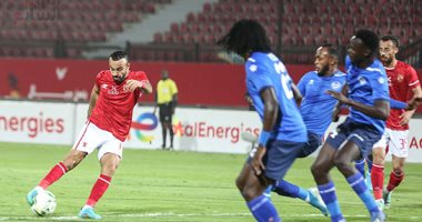 "أفشة" يهدر فرصة إحراز التقدم للأهلى بمرمى الهلال السودانى.. فيديو