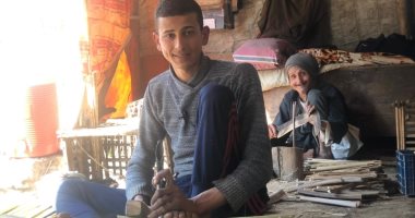 صناعة جريد النخيل.. حرفة إبراهيم سلامة منذ أكثر من 50 عاما.. صور