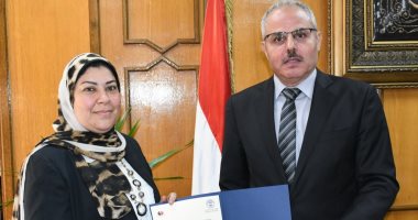 الدكتورة رانيا حلمى وكيلا للدراسات العليا بطب بيطرى جامعة قناة السويس