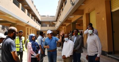 محافظ أسوان يوجه بالانتهاء من مول "سوان 2" ونقل بائعى الأسماك لسويقة جديدة