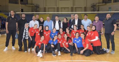 الصيد يشيد بآنسات كرة الطائرة بعد فضية كأس مصر  