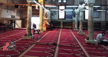 سقوط مروحة على اثنين من المصلين داخل مسجد فى قرية بدمياط